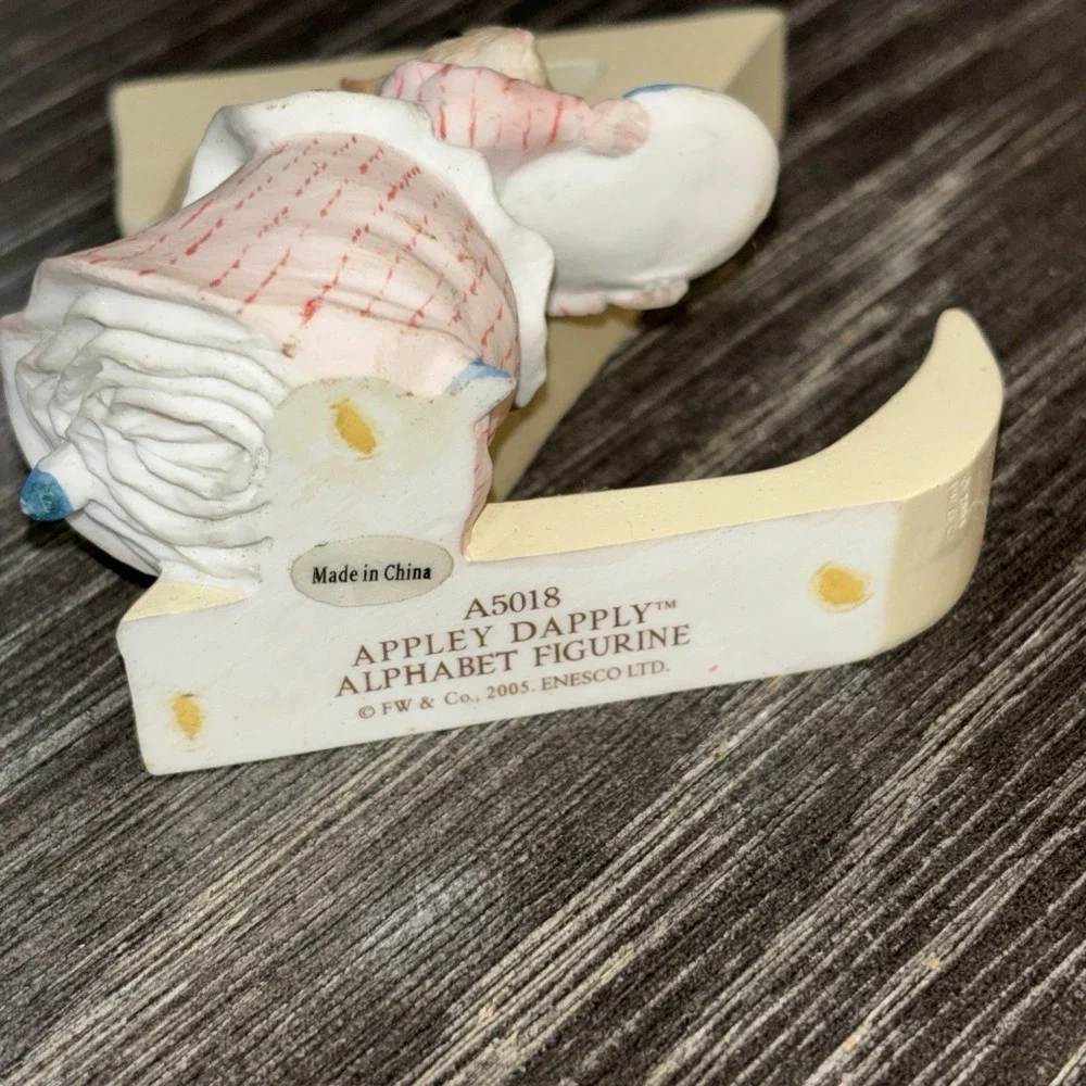 Peter Rabbit Alphabet Figurine Enesco 2005 Letter Z Beatrix Potter Appley Dapply